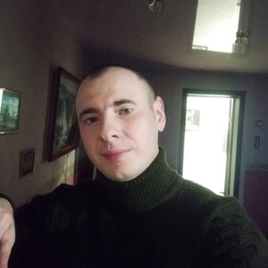 Парни в Логойске: Вадим, 33 - ищет девушку из Логойска