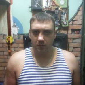 Парни в Ейске: Владимир, 35 - ищет девушку из Ейска