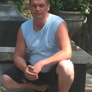 Парни в Нижневартовске: Александр, 46 - ищет девушку из Нижневартовска