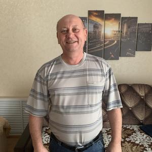 Парни в Кузнецке: Александр, 63 - ищет девушку из Кузнецка