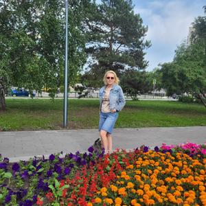 Девушки в Новокузнецке: Лариса, 46 - ищет парня из Новокузнецка