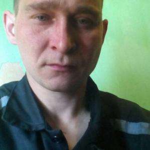 Парни в Твери: Александр, 38 - ищет девушку из Твери