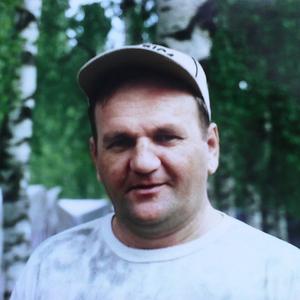 Парни в Вологде: Александр, 57 - ищет девушку из Вологды