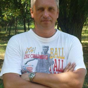 Парни в Петропавловске-Камчатском: Андрей, 62 - ищет девушку из Петропавловска-Камчатского