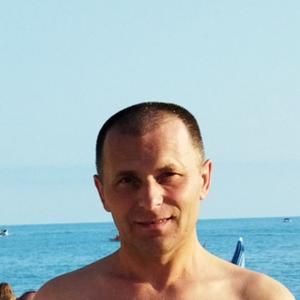 Парни в Мурманске: Александр, 49 - ищет девушку из Мурманска