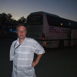 Парни в Перми: Андрей, 49 - ищет девушку из Перми