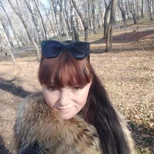 Девушки в Новокузнецке: Анюта, 37 - ищет парня из Новокузнецка