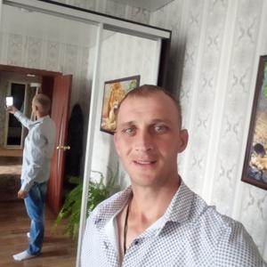 Парни в Вольске: Миша, 37 - ищет девушку из Вольска