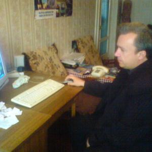 Парни в Кропоткин (Краснодарский край): Олег, 53 - ищет девушку из Кропоткин (Краснодарский край)