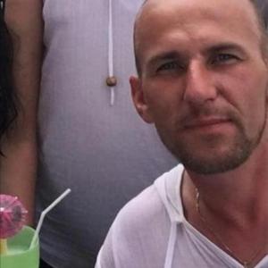 Парни в Тынде: Сергей, 39 - ищет девушку из Тынды