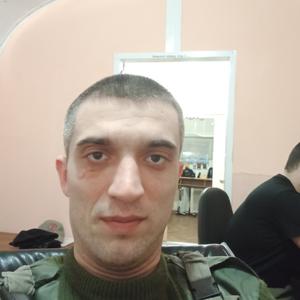 Анатолий, 34 года, Курган