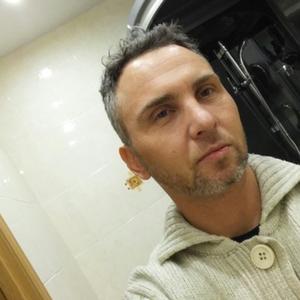 Парни в Серпухове: Олег, 44 - ищет девушку из Серпухова