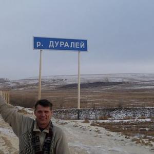 Парни в Владивостоке: Александр Будник, 66 - ищет девушку из Владивостока