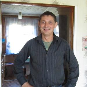Парни в Медвежьегорске: Дмитрий Сотников, 40 - ищет девушку из Медвежьегорска