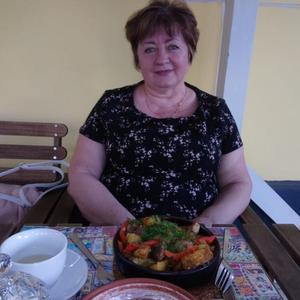 Элена, 67 лет, Санкт-Петербург