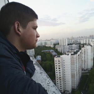 Виктор, 24 года, Подольск