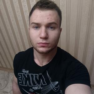 Илья, 25 лет, Иваново