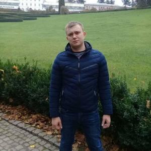 Олег, 29 лет, Умань