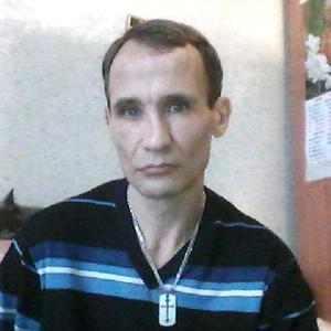 Юра Булатов, 54 года, Киров