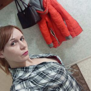 Девушки в Екатеринбурге: Lana, 34 - ищет парня из Екатеринбурга