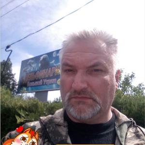 Парни в Пскове: Oleg Mars, 51 - ищет девушку из Пскова