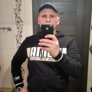 Кирилл, 25 лет, Пермь