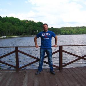 Парни в Калининграде: Дмитрий, 21 - ищет девушку из Калининграда