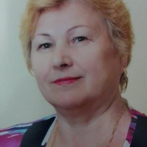 Девушки в Нижневартовске: Лида Ефремовна, 68 - ищет парня из Нижневартовска