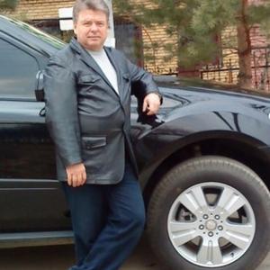 Парни в Нижний Новгороде: Владимир Антонов, 66 - ищет девушку из Нижний Новгорода