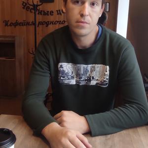 Парни в Омске: Игорь, 30 - ищет девушку из Омска