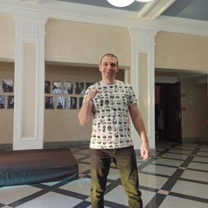 Парни в Барнауле (Алтайский край): Антон, 37 - ищет девушку из Барнаула (Алтайский край)
