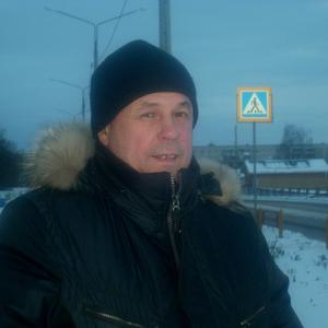 Парни в Каменск-Уральский: Пётр, 62 - ищет девушку из Каменск-Уральский