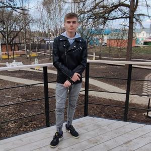 Парни в Плавске: Кирилл Калинин, 29 - ищет девушку из Плавска