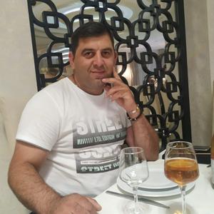 Gogi Tikaradze, 41 год, Батуми