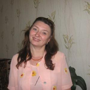 Девушки в Санкт-Петербурге: Вера Богачкова - Макарова, 64 - ищет парня из Санкт-Петербурга
