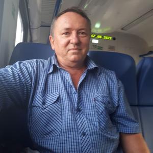 Парни в Саратове: Владимир Григорцов, 62 - ищет девушку из Саратова