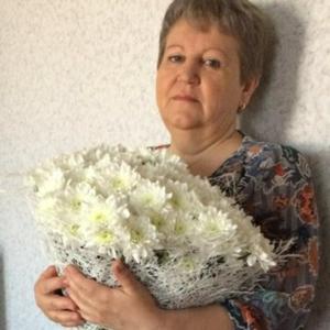 Ирина, 57 лет, Таловая