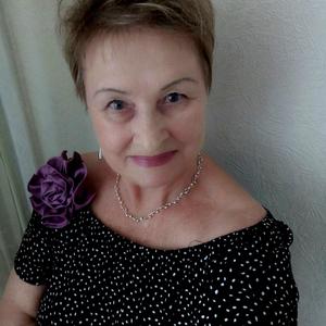 Татьяна, 72 года, Новосибирск