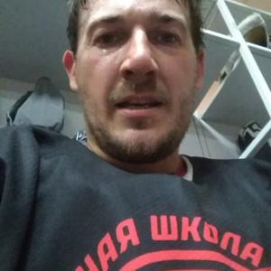 Mikhail, 40 лет, Омск