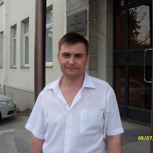 Роман, 47 лет, Волжский