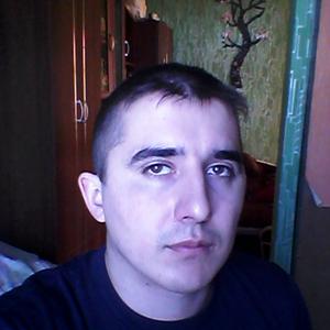 Виктор Васильевич Коновалов, 33 года, Уфа