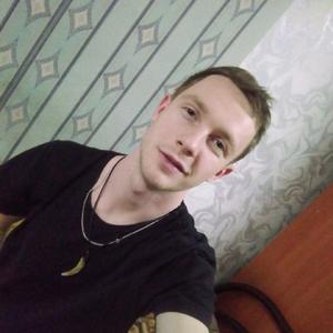 Парни в Омске: Пааел, 19 - ищет девушку из Омска