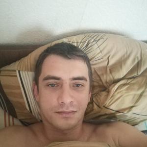 Анатолий, 37 лет, Калининград