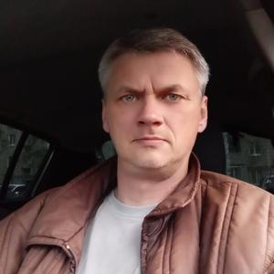 Парни в Татарстане: Ильсур, 51 - ищет девушку из Татарстана