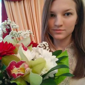 Девушки в Челябинске: Ирина, 27 - ищет парня из Челябинска