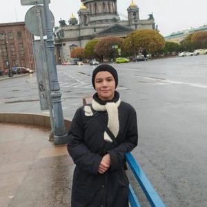 Парни в Челябинске: Кирилл, 18 - ищет девушку из Челябинска