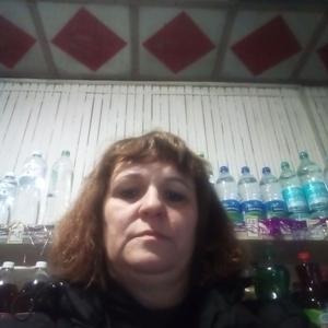 Девушки в Пскове: Наташа Мишакина, 48 - ищет парня из Пскова