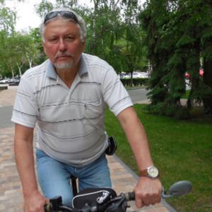 Парни в Ставрополе: Анатолий, 69 - ищет девушку из Ставрополя