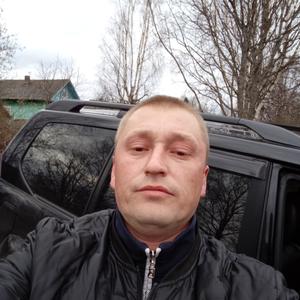 Парни в Харовске: Василий, 37 - ищет девушку из Харовска