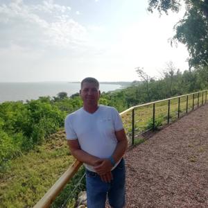 Игорь, 46 лет, Азов